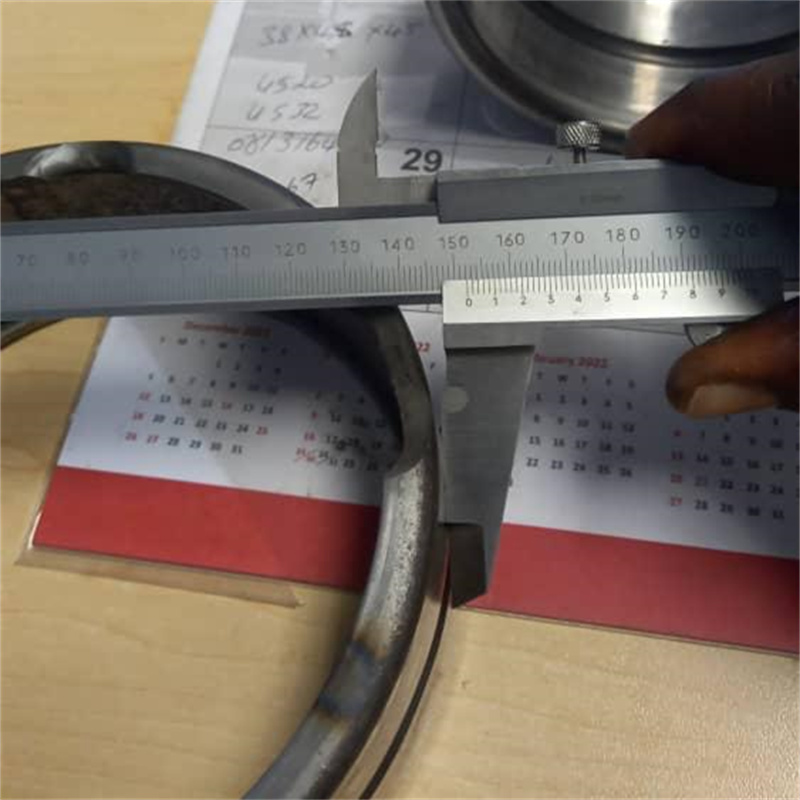 needle roller bearing standard size 98.43*152.36*57.12mm